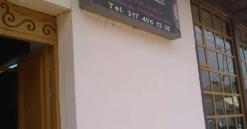 LIZ ALTA PELUQUERIA ESTILISTAS PROFESIONALES LIZ ALTA PELUQUERIA ESTILISTAS PROFESIONALES